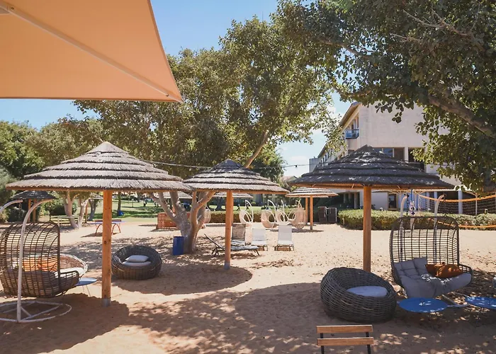 Shefayim Kibbutz Hotel