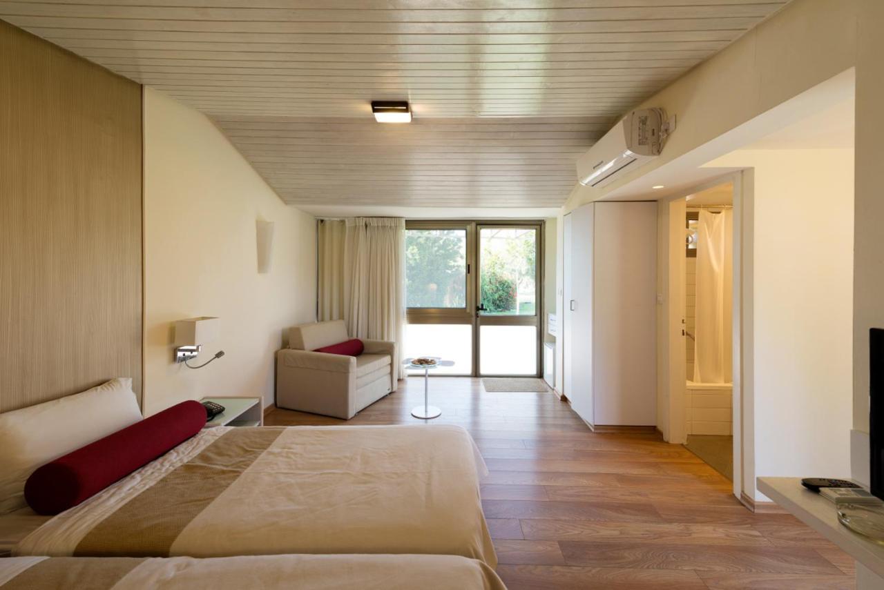 Отель Kibbutz 3*