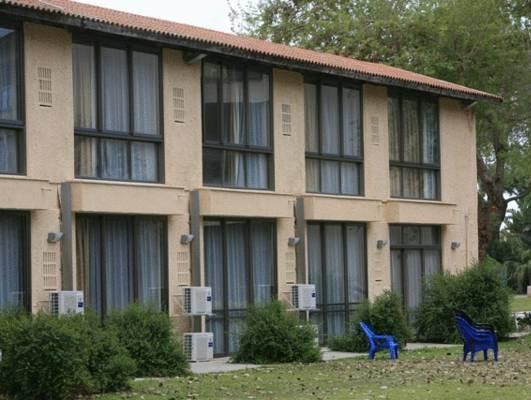 Отель Kibbutz Шфаим